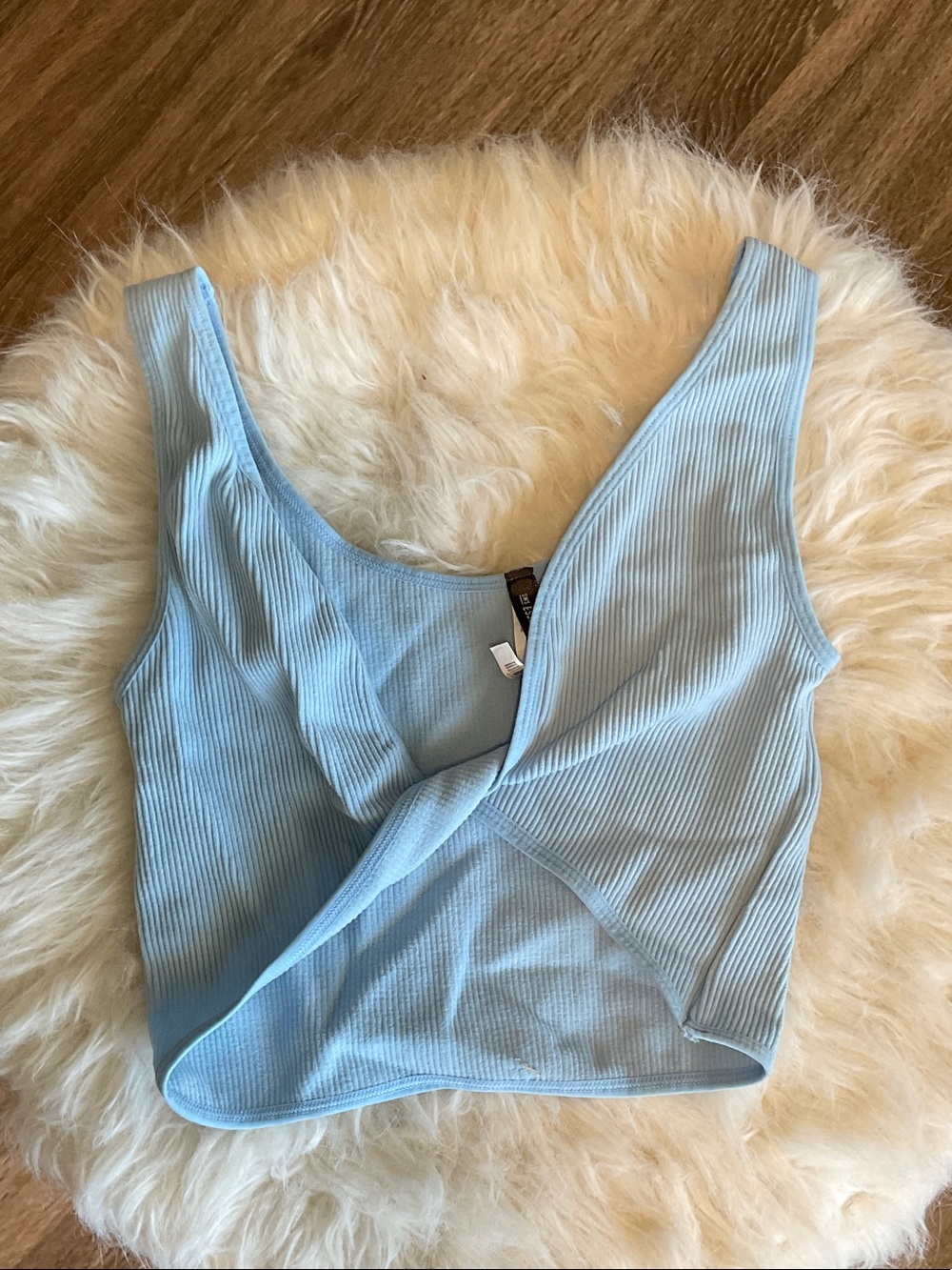 Sleeveless Ribbed Twist-Front Crop Top - Light Blue